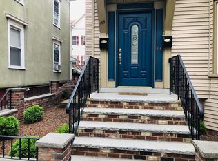 145 Pearl St, Somerville, MA 02145