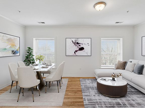 5th image of 2001 E Broad St APT 301
