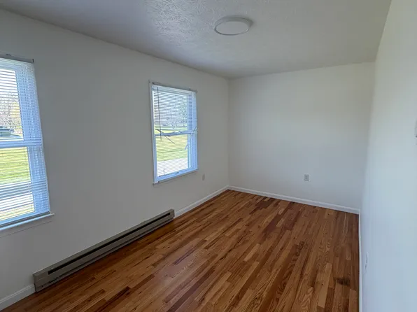 110 Lakeridge Dr, Stephens City, VA 22655