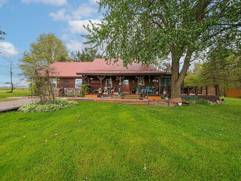 1st image of 20889 Davis Rd