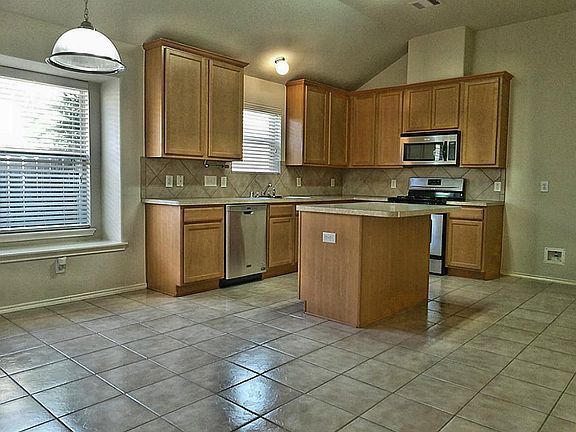 5th image of 21311 Mission Falls Dr