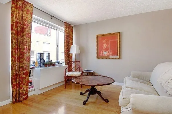 Rented by Compass | media 40