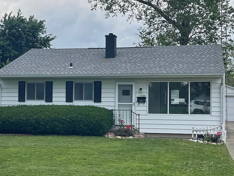 1509 E Cottonwood St — Photo 1