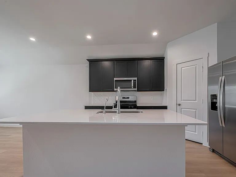 1535 Merulana Ln — Photo 4