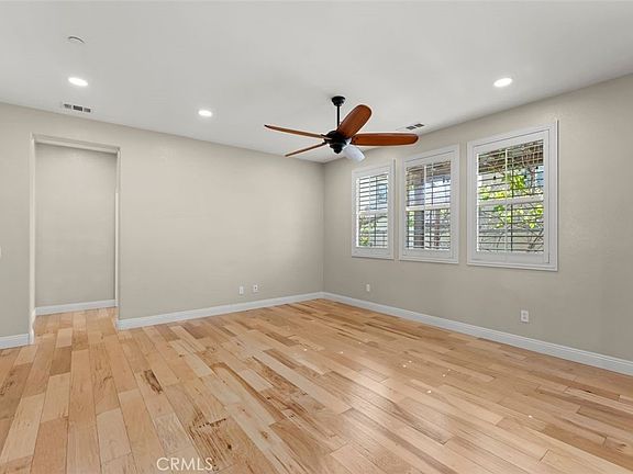 4th image of 27425 Blackstone Rd