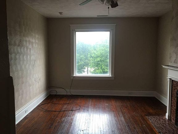 5th image of 430 W Otterman St #2