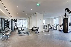 39 Roehampton Ave E #2310 — Photo 24