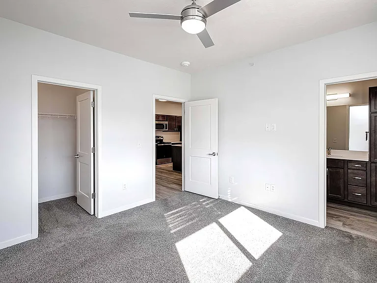 Belle Point — Photo 19