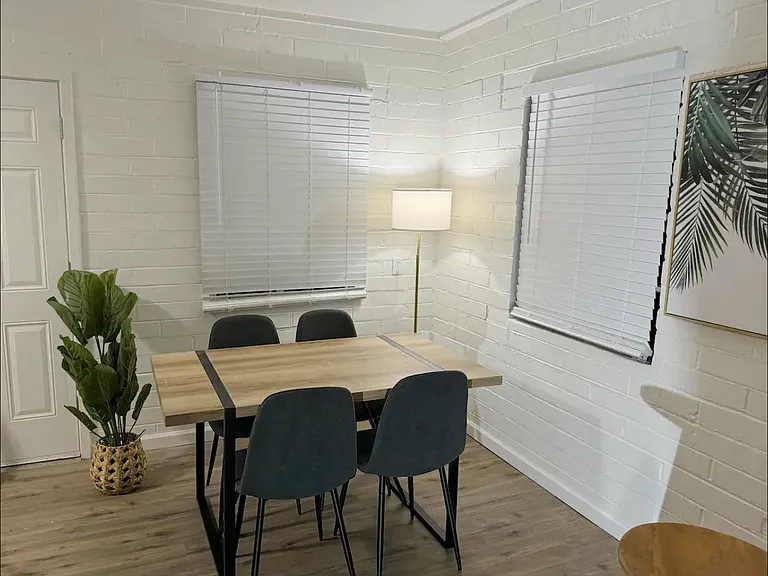 1627 N Bryant Ave #C — Photo 9