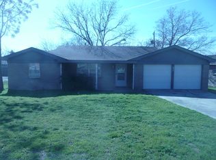 7609 Carlos St, White Settlement, TX 76108