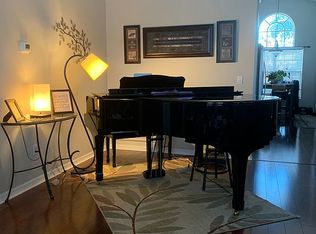 610 Via Bianca Dr, Davenport, FL 33896