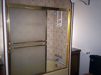 4th image of 279 Baldwin Cir