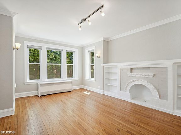3rd image of 5752 N Campbell Ave APT 3