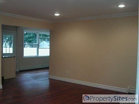 2nd image of 221 N Queens Ave