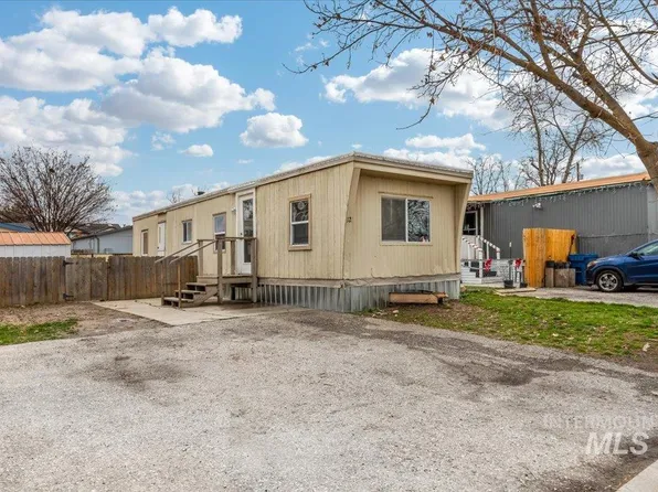 3948 N Adams St Space 12, Garden City, ID 83714