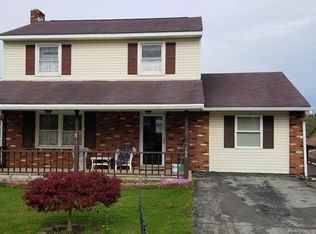 135 S Main St, Seneca, PA 16346