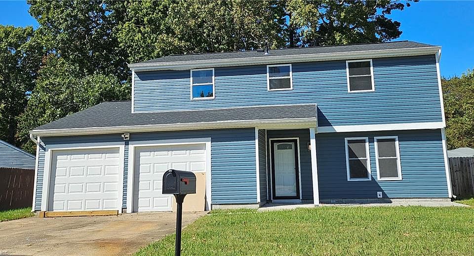 1st image of 937 Chatsworth Dr