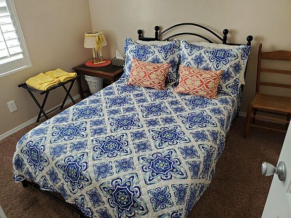 The double bed in the rear of the house offers the most privacy.