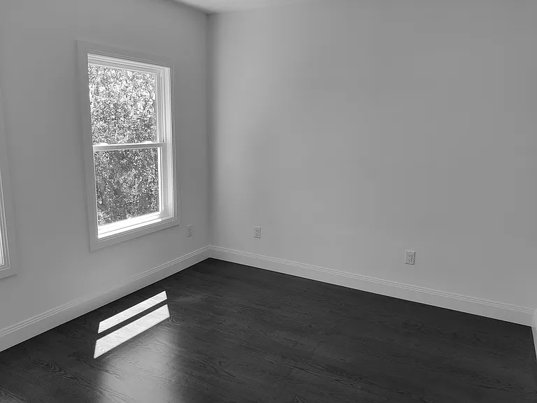211 N 5th St #A — Photo 11