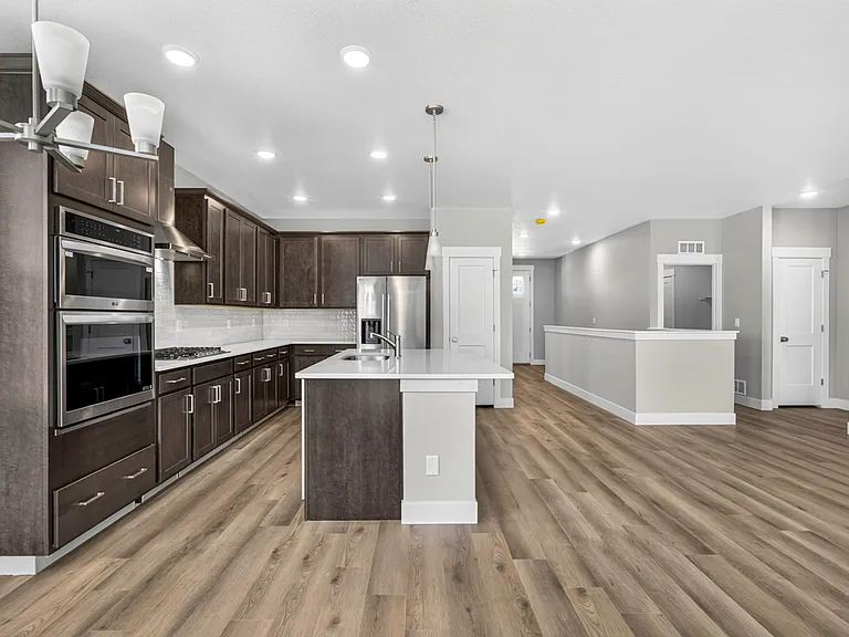 10207 Waterton Canyon Way — Photo 49