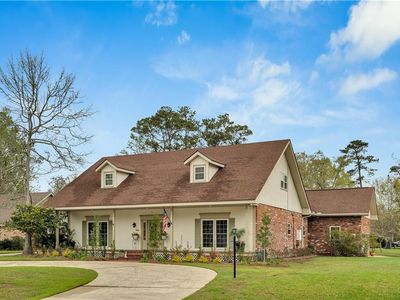 925 Winona Dr, Mandeville, LA, 70471