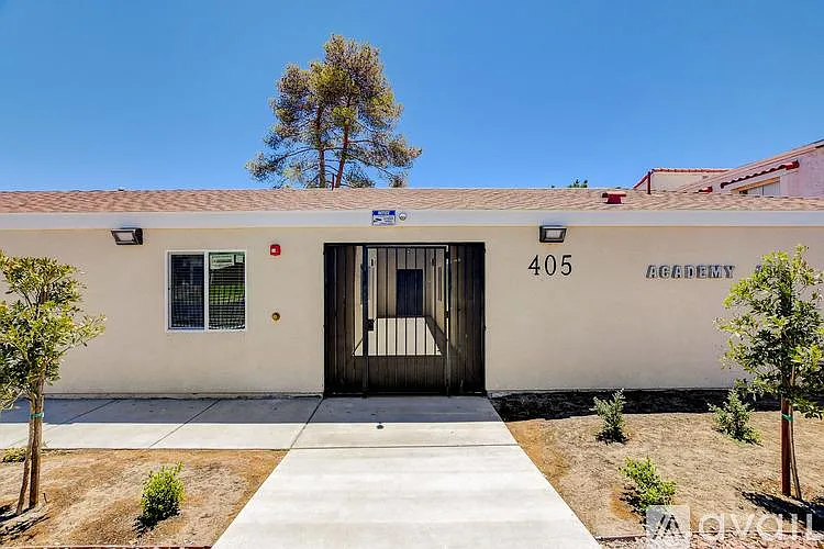 405 S 10th St #6 — Photo 9