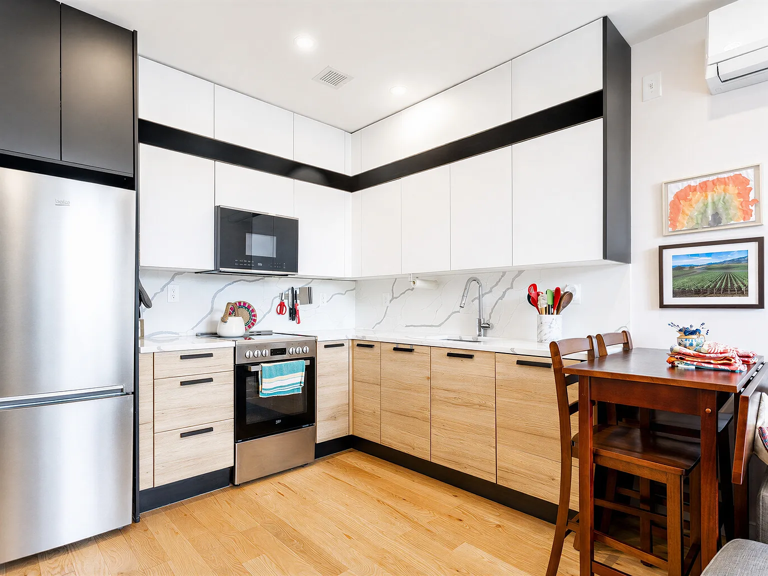 412 Fenimore Street — Photo 3