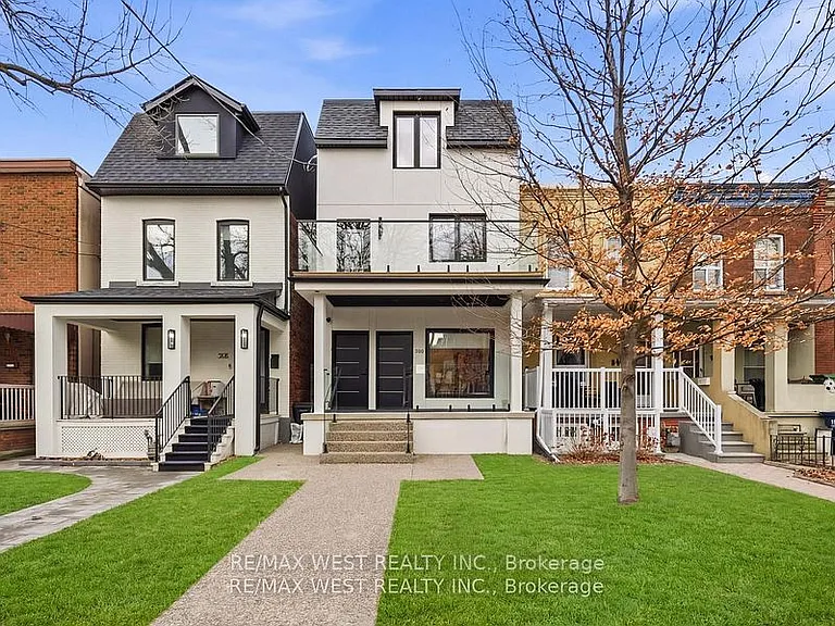 390 Saint Clarens Ave #UPPER — Photo 1