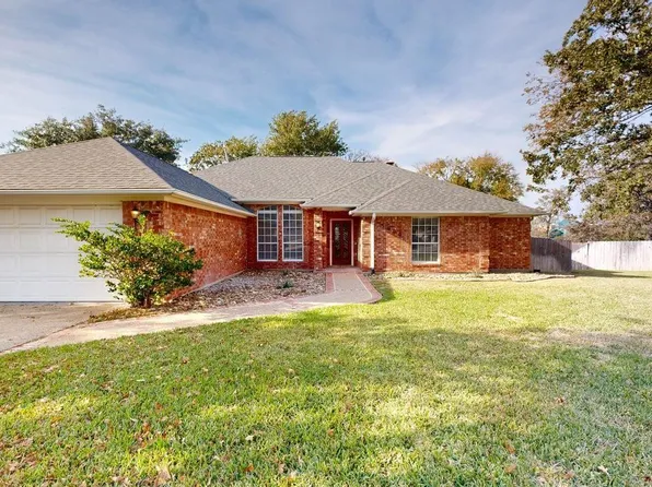 1803 Fernhaven Cir, College Station, TX 77840