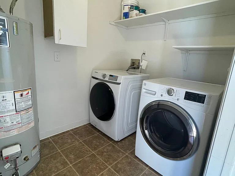 8820 E Arbor St — Photo 18