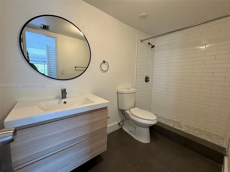 8335 SW 72nd Ave #211D — Photo 6