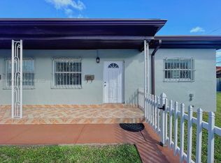 3690 SW 24th St, Miami, FL 33145