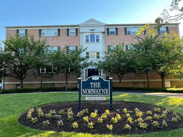412 N Wayne Ave APT 306, Wayne, PA 19087