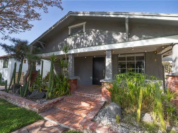 11049 Blix St, North Hollywood, CA 91602