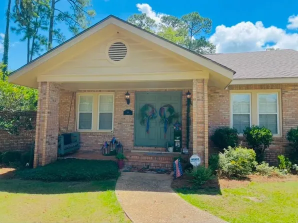 160 Fountain Dr, Monroeville, AL 36460