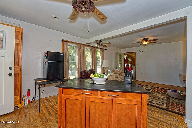 5th image of 356 Vernal Butler Road