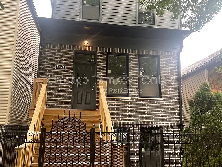 2624 W 24th St #1F — Photo 1