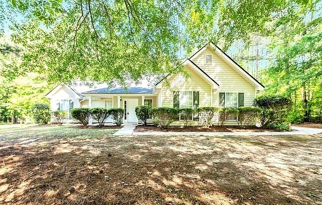 1st image of 75 Applewood Cir