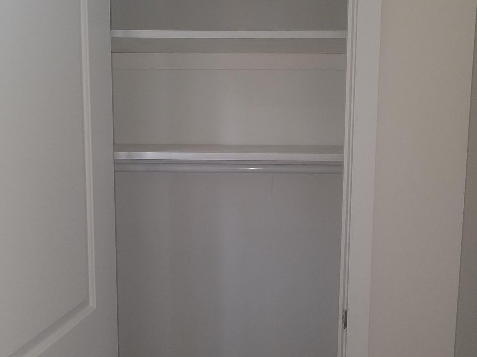 2nd image of 193 Seymour Ave Floor 3