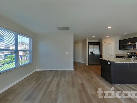 3rd image of 1430 Sandra Dr