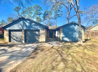 1614 S 1st St, Conroe, TX 77301