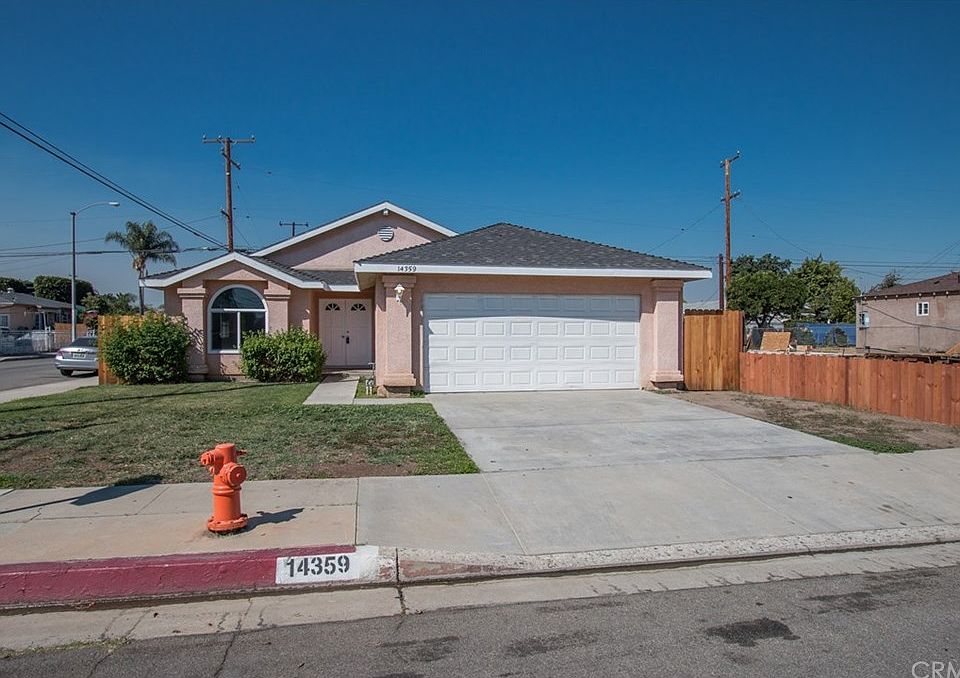 1st image of 14359 Marilla Ave