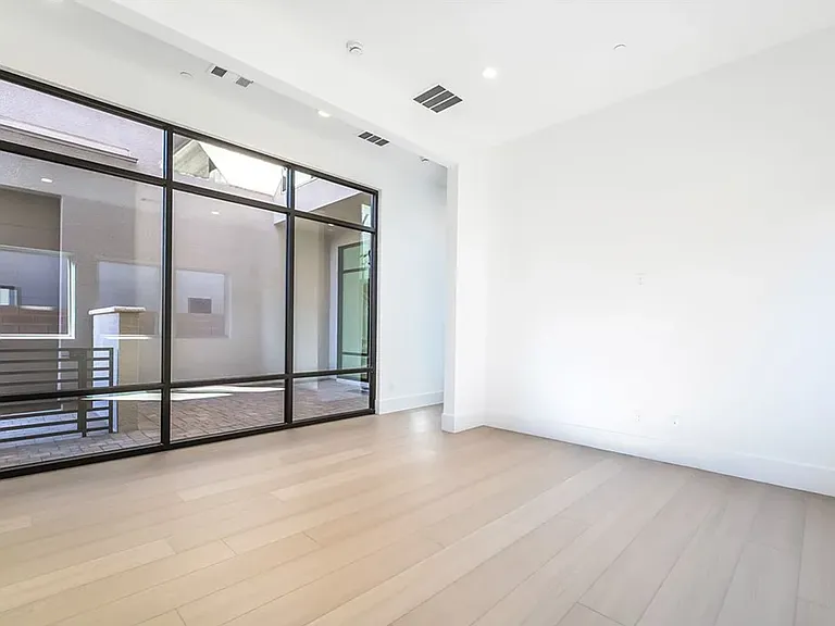 Large Store Front Windows offering lots of natural light