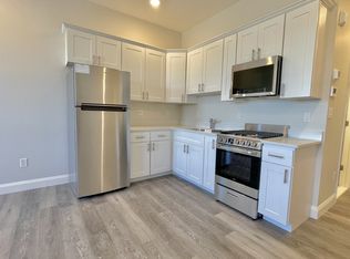 5 Fremont St #104, Winthrop, MA 02152