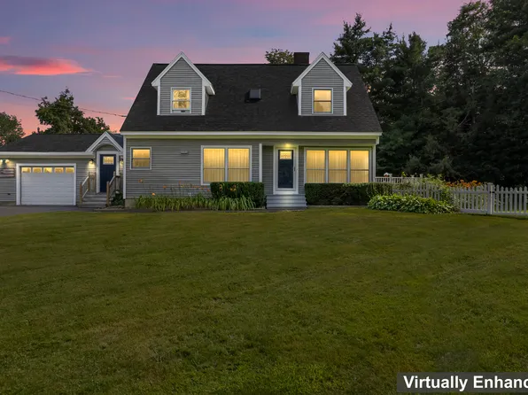 17 Canoe Club Road, Hampden, ME 04444
