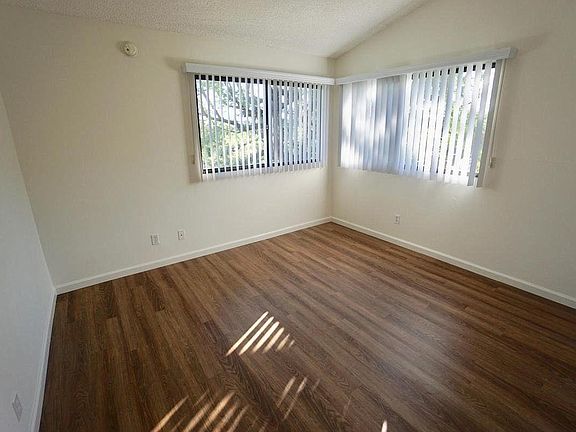 3rd image of 7777 Hollywood Blvd APT 311