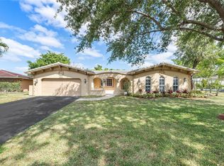 10977 NW 41st Dr, Coral Springs, FL 33065