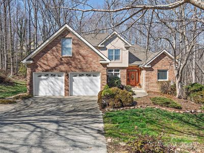 301 Benning Ct, Hendersonville, NC, 28792