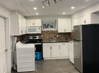 23 Garner Ave #BASEMENT, Welland, ON L3B 2X7