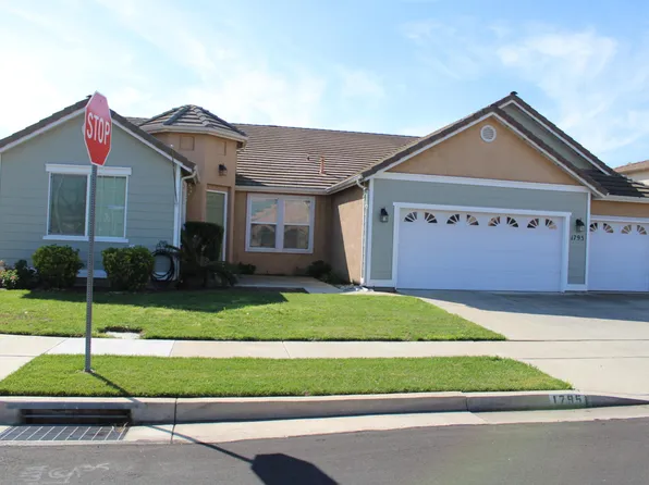 1795 Bettinelli Court, Tulare, CA 93274